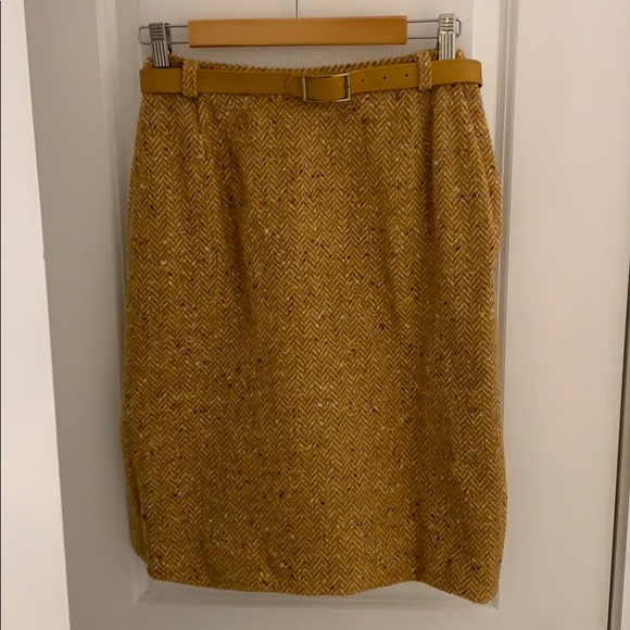 Vintage Dresses & Skirts - Vintage yellow houndstooth pencil skirt Vintage Dresses & Skirts - Vintage yellow houndstooth pencil skirt